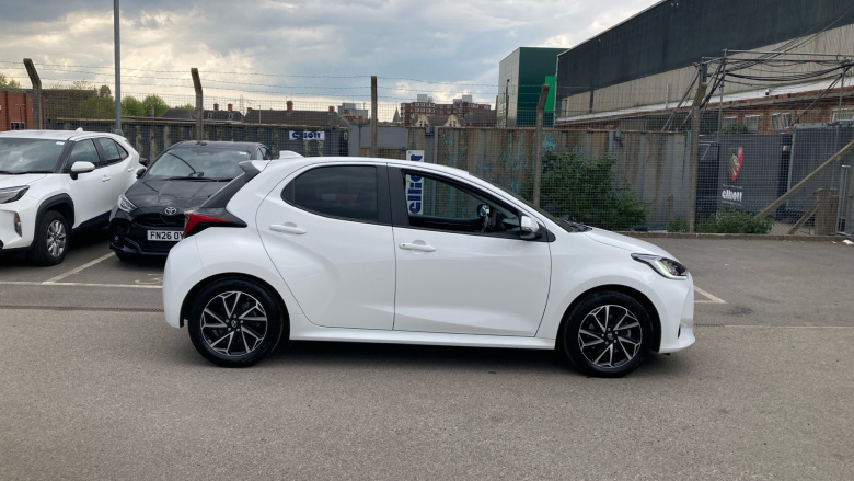 Toyota Yaris 1.5 Hybrid Design 5dr CVT Hybrid Hatchback